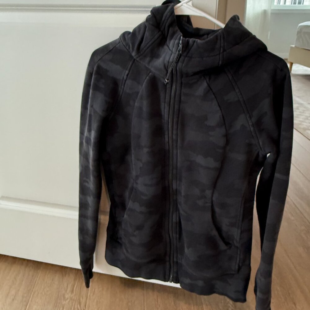 Lululemon Scuba Full Zip Hoodie | Size 8 - Picture 5 of 6